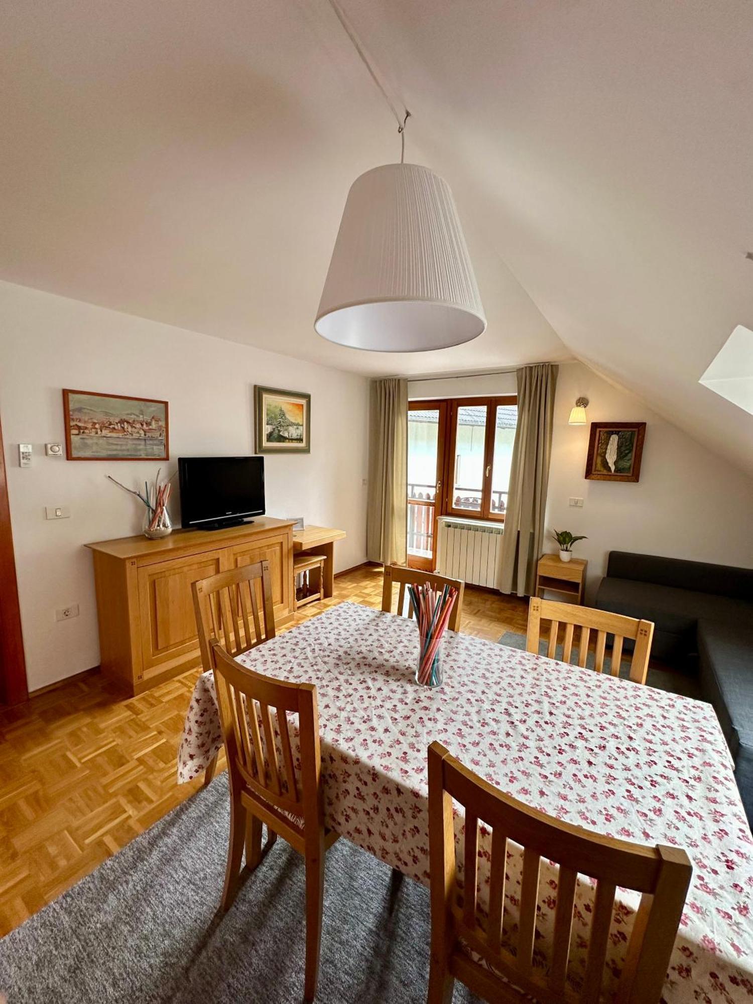 Apartments And Rooms Tajcr Bovec Luaran gambar